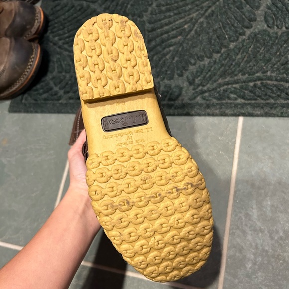 bean boots 10 inch shearling lined size 6W - Picture 7 of 7